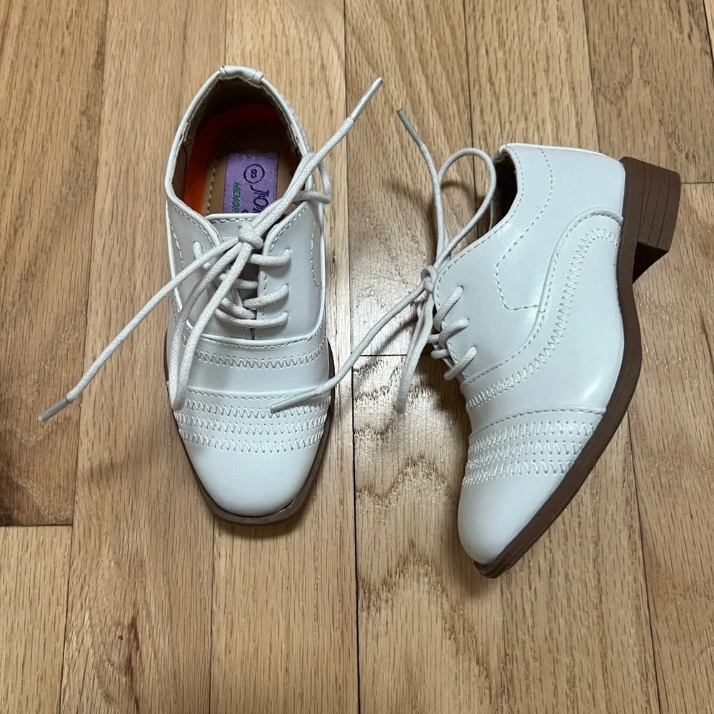 Jodano Collection Boys' White Triple Stitch‎ Dress Shoes 8